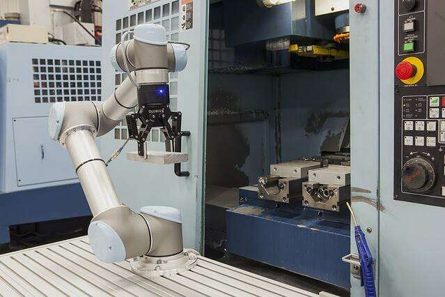 robot colaborativo de cnc